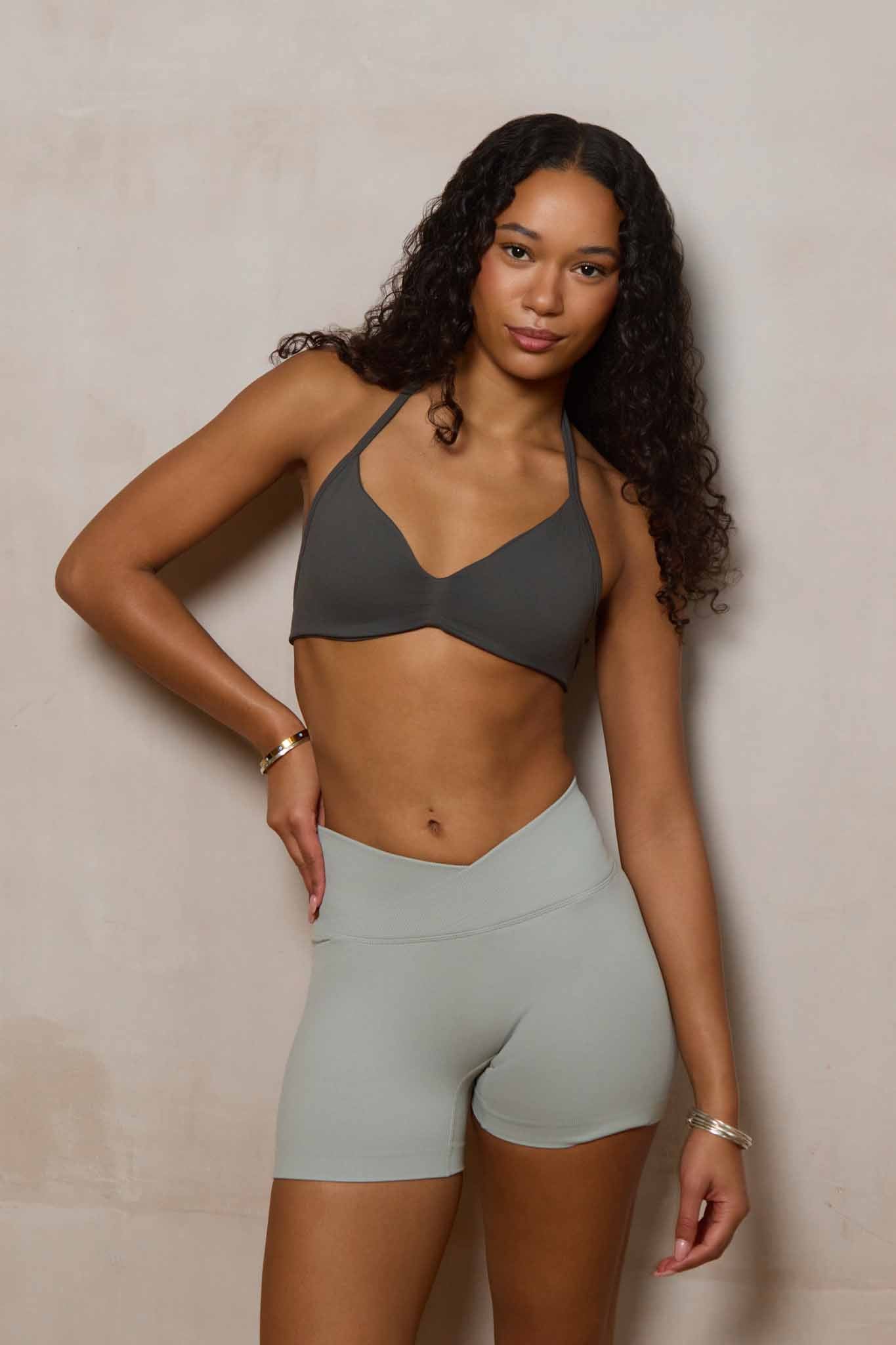 SuperSculpt V-Waist Scrunch Bum Shorts | Light Grey