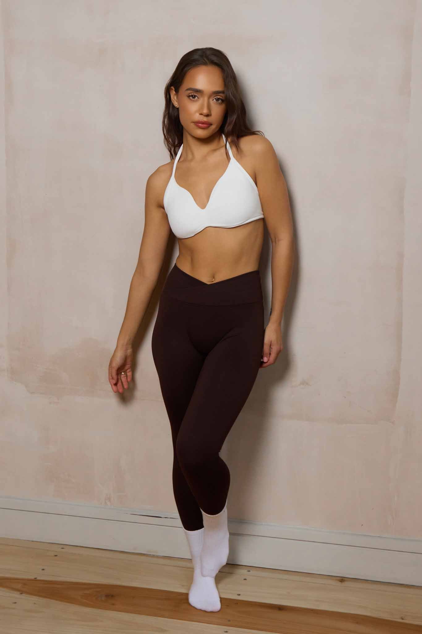 SuperSculpt V-Waist Scrunch Bum Leggings | Chocolate