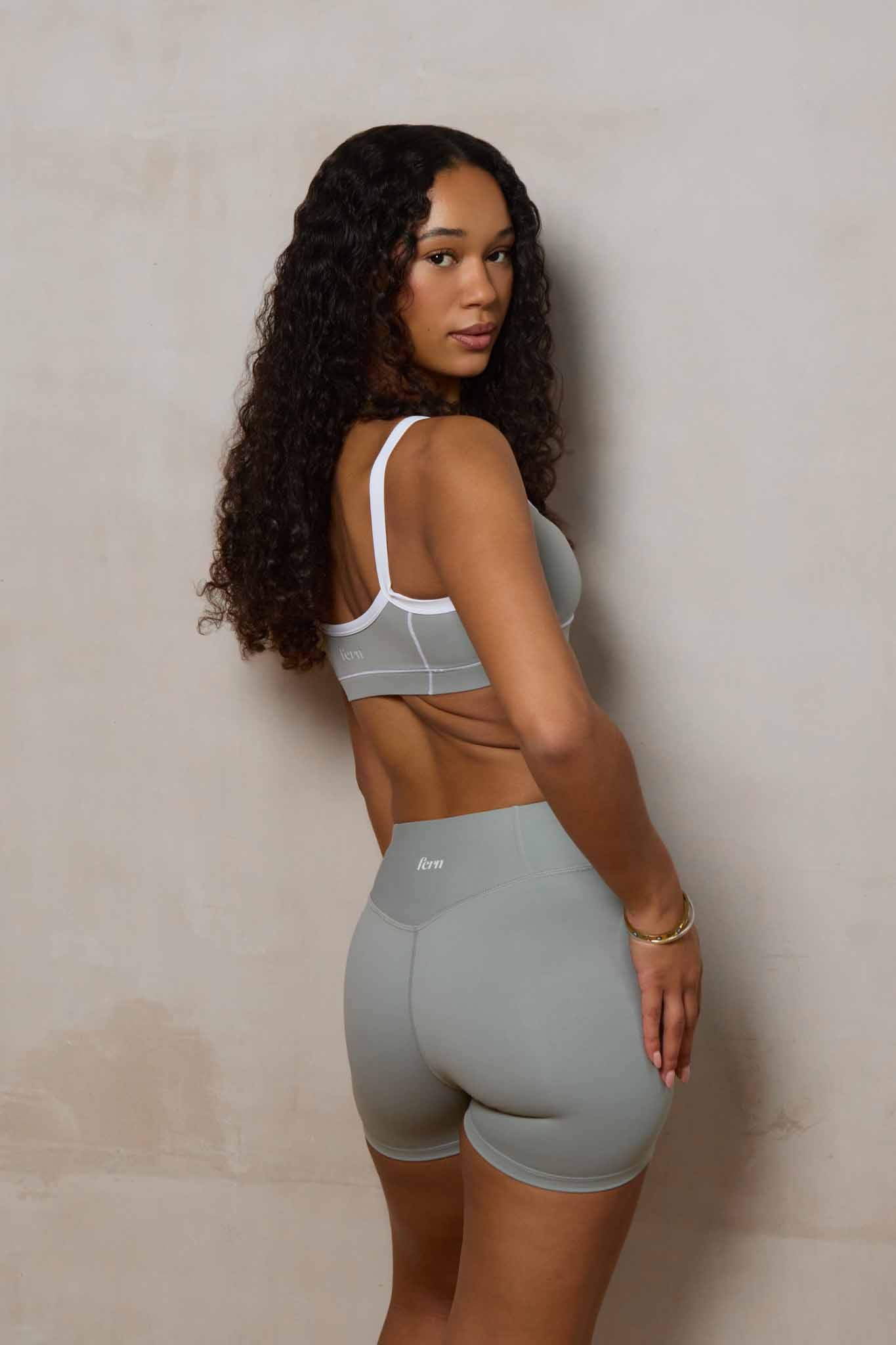 Contrast Shorts | Light Grey