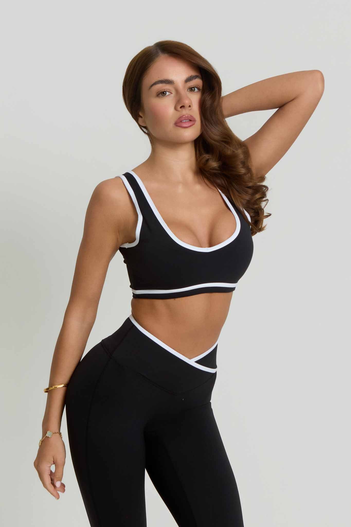 Flow Sports Bra | Shadow Black