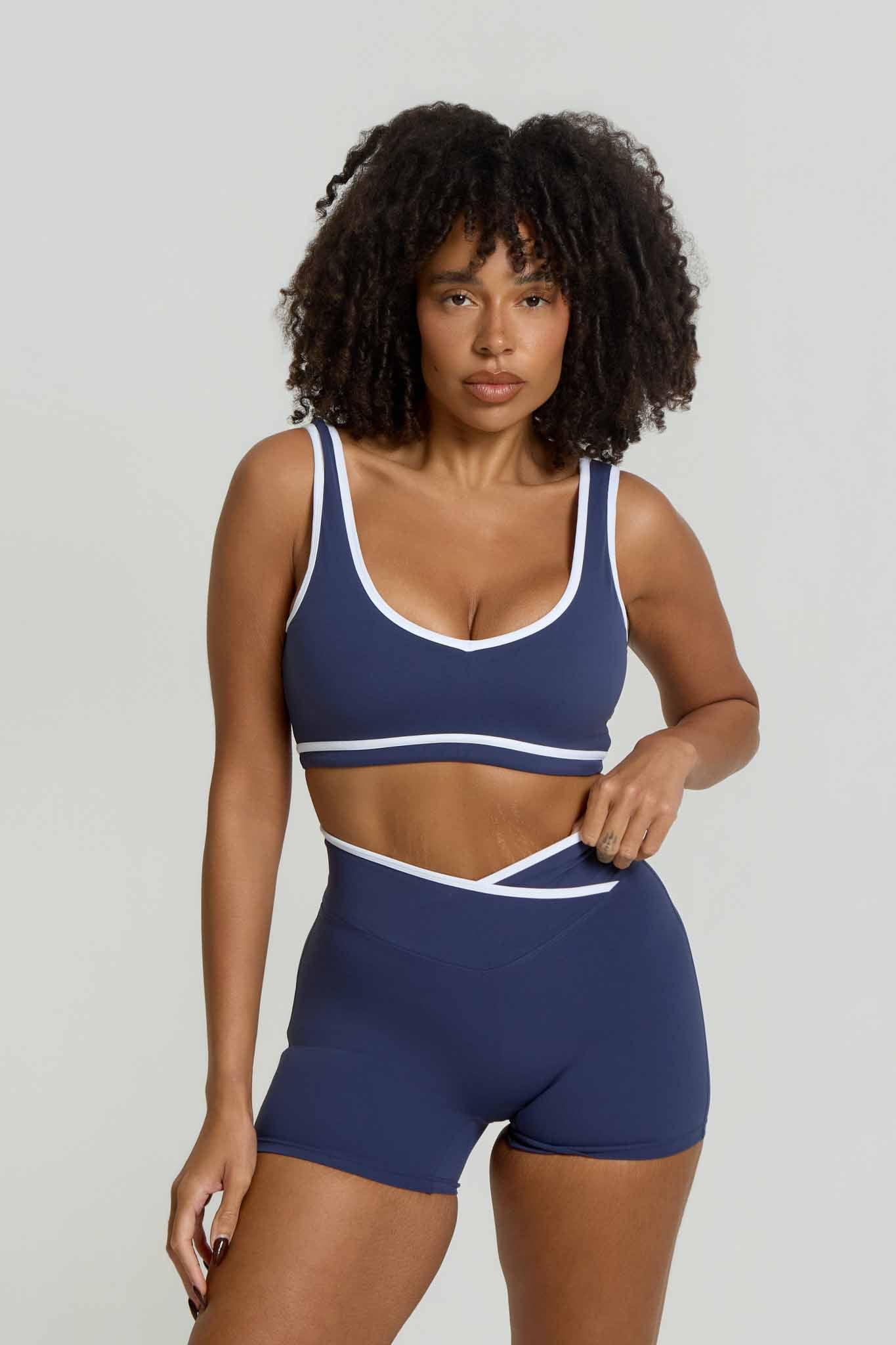 Flow Sports Bra | Navy Blue